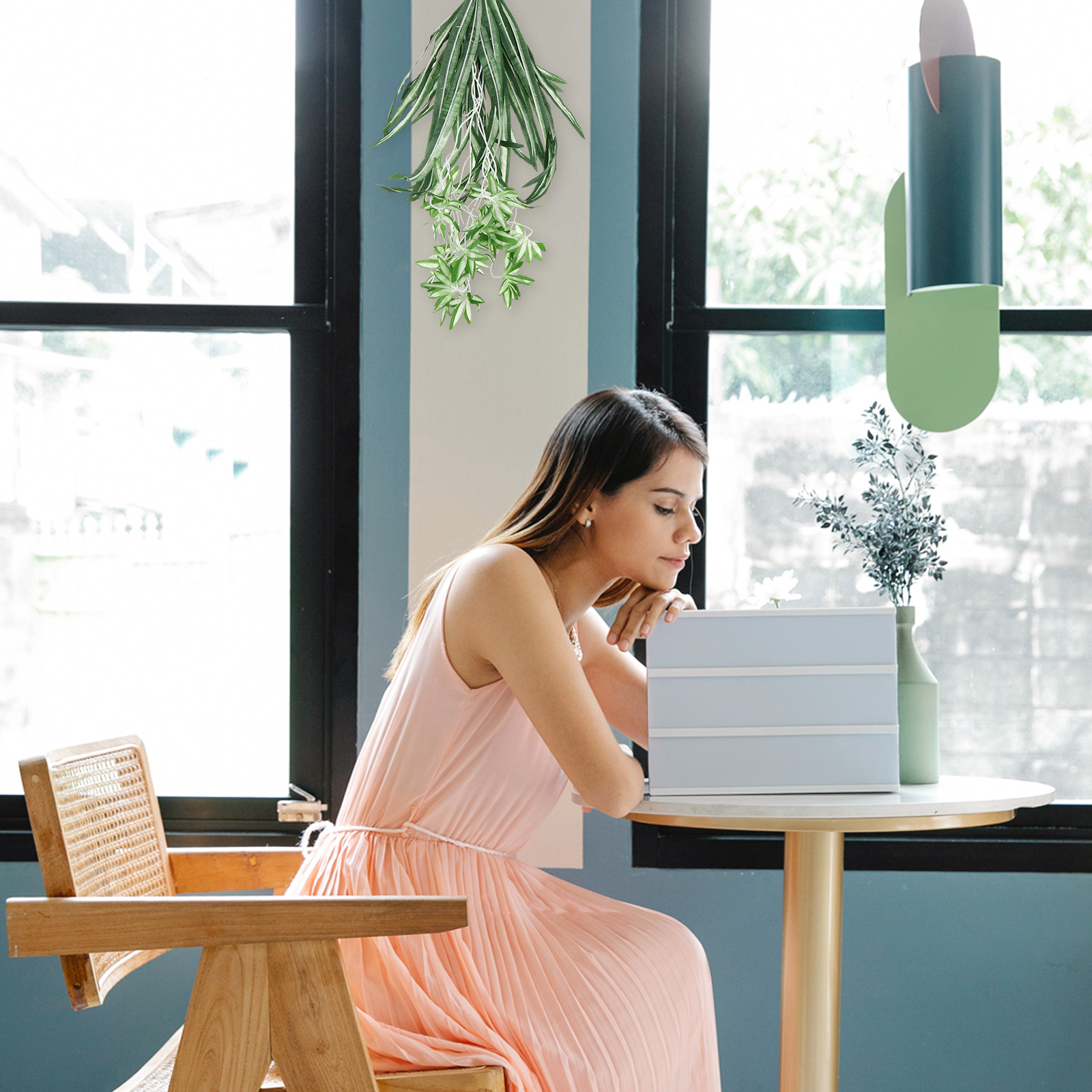 人工クロロフィトムハンギングプランツ – 屋内・屋外の壁飾り - Spider Plant Hanging のレビューと価格